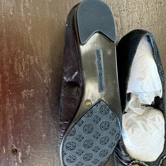 Arturo Chaing Flat Shoes - Picture 5 of 5